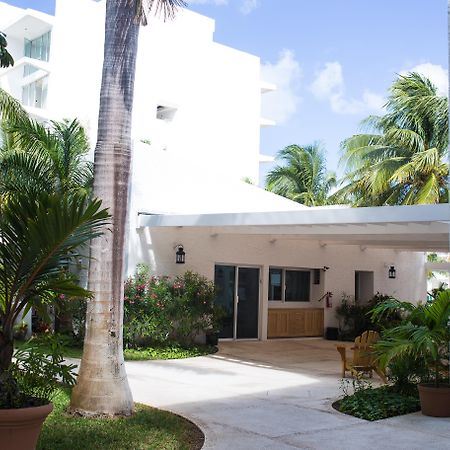Las Gaviotas Hotel & Suites Cancún Extérieur photo