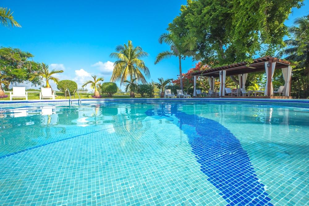 Las Gaviotas Hotel & Suites Cancún Extérieur photo