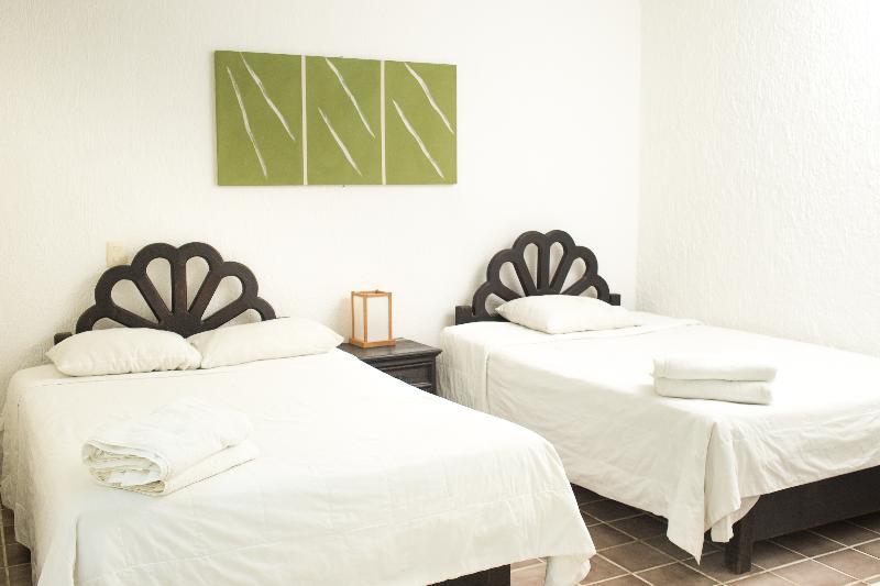 Las Gaviotas Hotel & Suites Cancún Extérieur photo