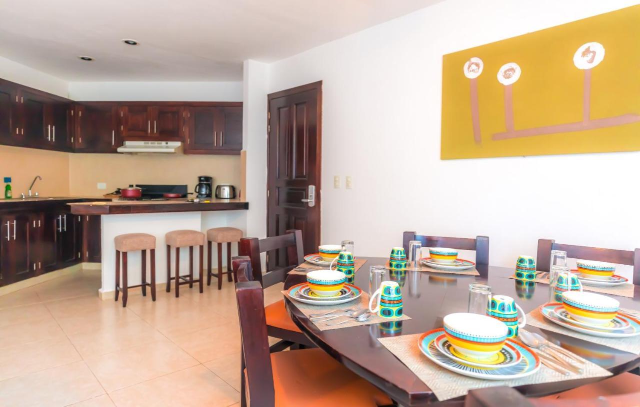 Las Gaviotas Hotel & Suites Cancún Extérieur photo